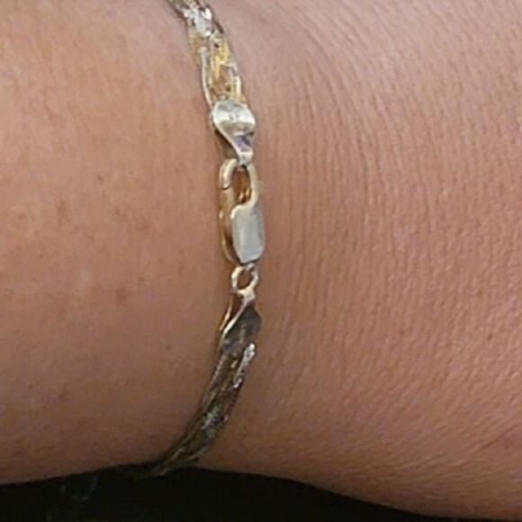 Tri-Color Gold over 925 Herringbone chain Bracelet - Picture 2 of 10